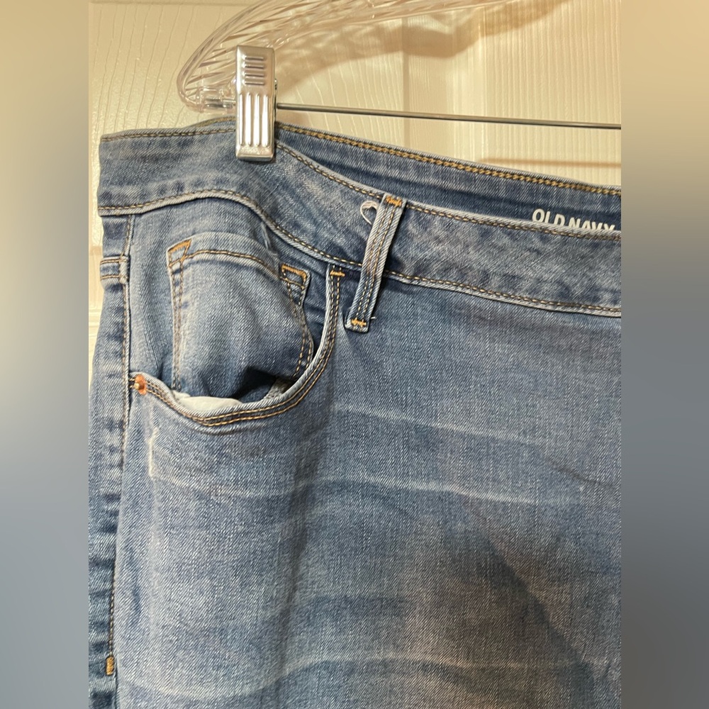 OLD NAVY Rockstar High Rise Medium Wash Size 18 Regular - Picture 5 of 9